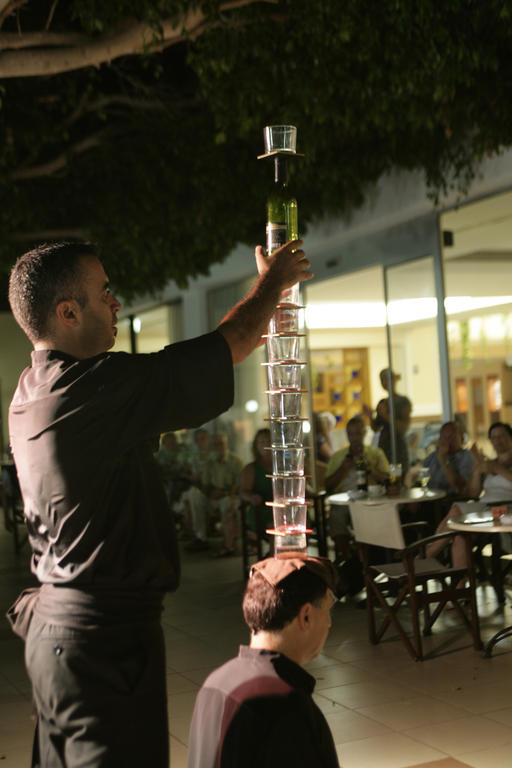 Avanti Hotel Paphos Luaran gambar
